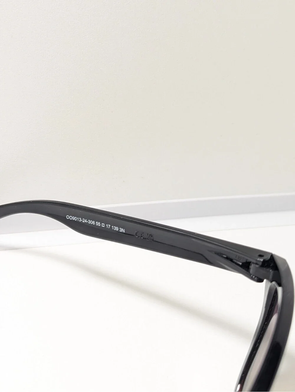Oakley frogskins 009013